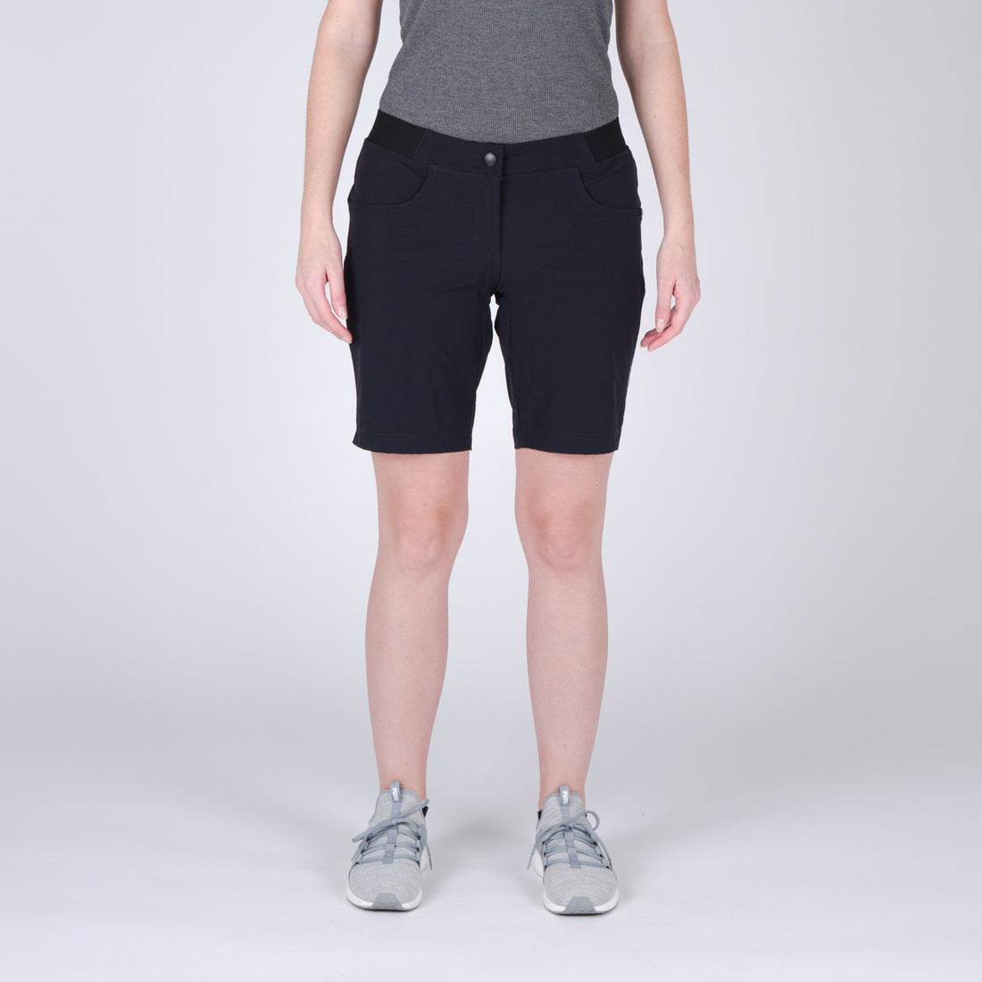 Women's travel shorts BONA